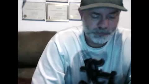 idkwhyidothis348732 online show from February 2025 01:13:02 AM