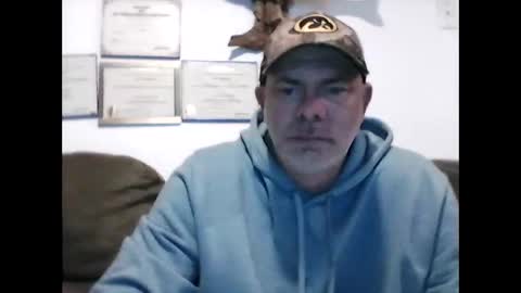 idkwhyidothis348732 online show from March 2025 12:22:01 PM