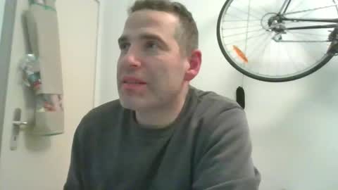 idontknowwhy1 online show from January 2025 10:29:02 PM