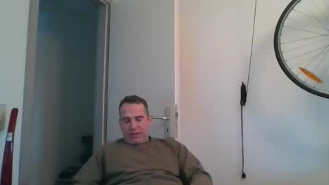 idontknowwhy1 online show from February 2026 08:35:02 AM