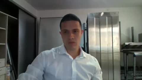 idris izan online show from October 2025 02:43:02 PM