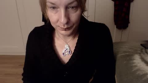 Ifk Donkeys online show from December 2025 06:57:02 PM