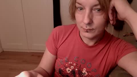 Ifk Donkeys online show from December 2025 05:19:02 PM