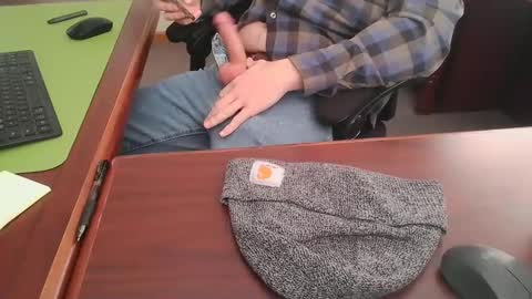 Hung office Stud online show from February 2025 06:15:02 PM