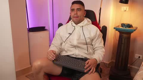 Igor scott online show from June 2026 09:52:01 PM