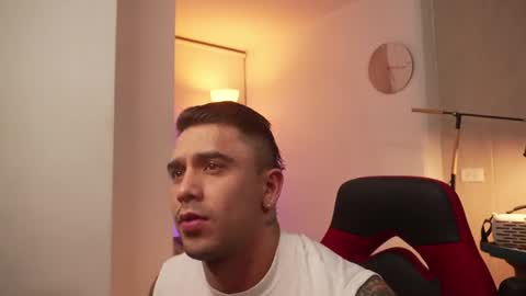 Snapshot of igor_scott chatting on August 2026 05:28:02 AM Igor scott online show from August 2026 05:28:02 AM