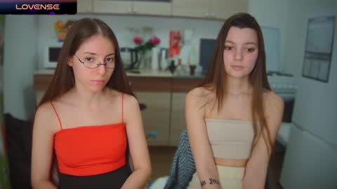 Julia and Mira online show from February 2025 04:25:01 PM
