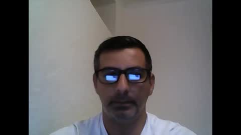 Snapshot of ihtiandar1008 chatting on February 2025 10:52:02 PM ihtiandar1008 online show from February 2025 10:52:02 PM