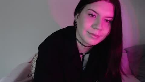 Vella online show from October 2025 08:59:02 AM