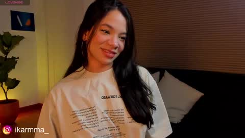 Snapshot of ikarmma chatting on September 2025 12:03:02 AM Lua online show from September 2025 12:03:02 AM