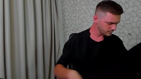 Snapshot of ikergale chatting on October 2025 11:30:02 AM IkerGale online show from October 2025 11:30:02 AM