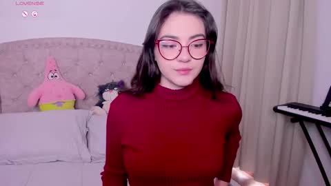 Maria online show from October 2025 04:27:01 PM