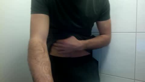 ilcaponero online show from March 2026 11:53:01 PM