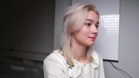 ileanacampbel online show from December 2024 04:07:02 AM