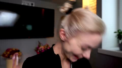 ileanacampbel online show from January 2025 08:09:01 AM