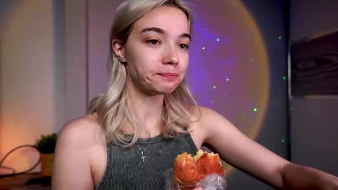 ileanacampbel online show from March 2025 03:57:01 AM