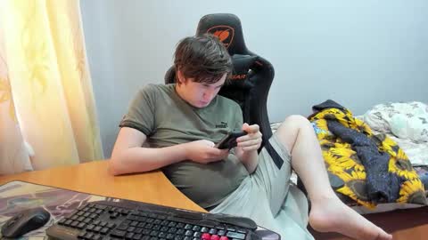 iliaskris online show from September 2025 11:21:02 AM