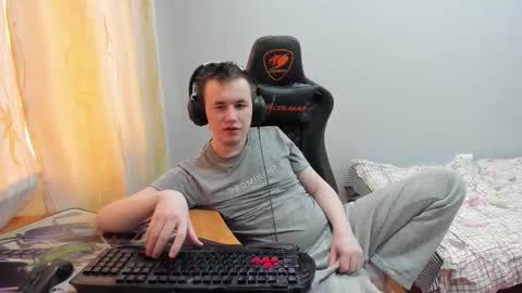 iliaskris online show from November 2025 07:43:01 AM