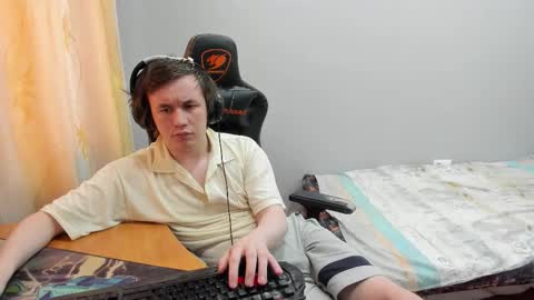 iliaskris online show from February 2026 12:39:02 PM