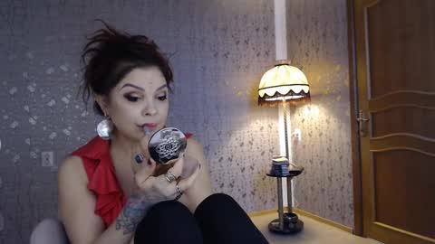 Adelia online show from March 2025 07:57:01 AM