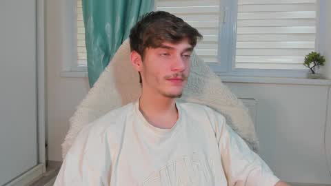 Snapshot of illusions888 chatting on February 2025 08:44:02 AM D-Illusion online show from February 2025 08:44:02 AM