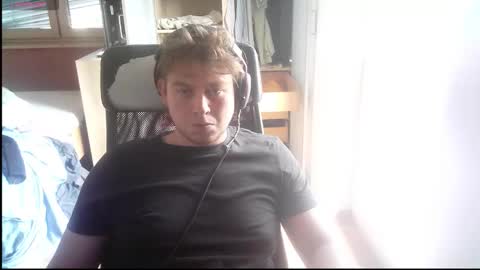 iloveyoutoo2000 online show from September 2025 01:44:02 PM