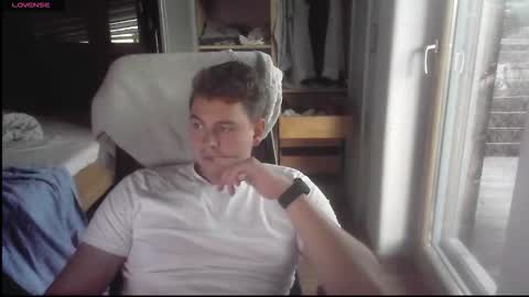 iloveyoutoo2000 online show from September 2025 04:45:02 PM