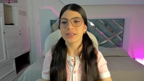 Abby online show from September 2025 12:40:01 PM