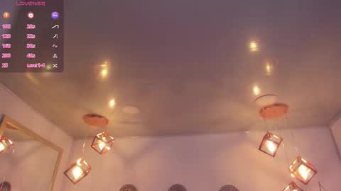 Ange online show from November 2025 02:04:01 PM