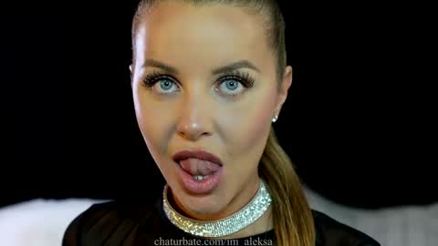 Snapshot of im_aleksa chatting on December 2024 12:27:01 PM Aleksa online show from December 2024 12:27:01 PM