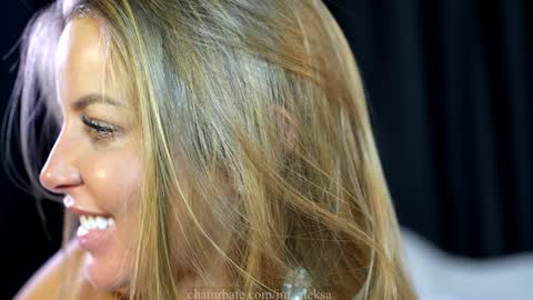 Snapshot of im_aleksa chatting on December 2024 02:58:02 PM Aleksa online show from December 2024 02:58:02 PM