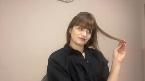 Alisa online show from October 2025 09:57:02 AM