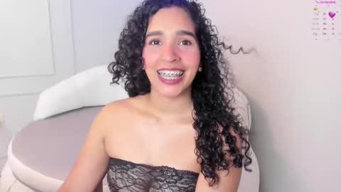 Snapshot of im_beliinda chatting on September 2025 04:15:01 AM Belinda Mesa online show from September 2025 04:15:01 AM