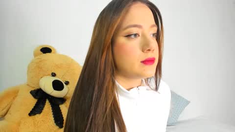 Caro   online show from February 2026 04:24:02 AM