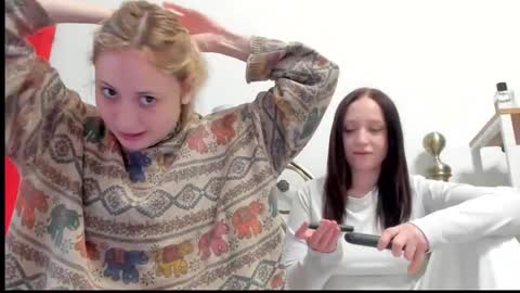 Snapshot of im_clownn chatting on November 2025 08:25:01 AM Blonde and Brunette or Ashley and Ellis online show from November 2025 08:25:01 AM