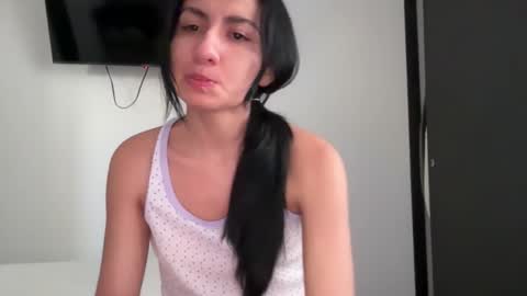 Snapshot of im_dayana chatting on January 2025 10:20:02 PM instagram online show from January 2025 10:20:02 PM