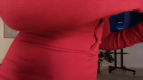 Eli  online show from April 2026 10:22:01 PM