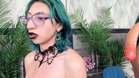 Snapshot of im_gaia chatting on February 2025 04:35:01 PM Im Gaia online show from February 2025 04:35:01 PM