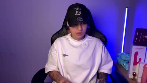 Laia online show from March 2025 03:32:02 AM