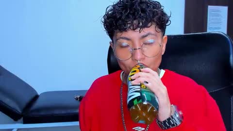 mathias online show from February 2026 03:03:01 AM