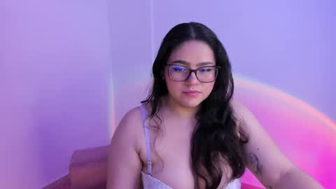 mei mei uwu online show from October 2025 09:34:01 PM