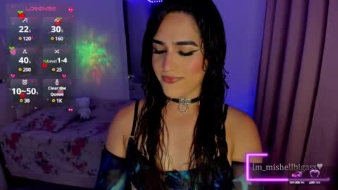 Snapshot of im_miabigass chatting on December 2024 10:33:02 AM Mishell Martinez    INSTAGRAM im mishellbigass online show from December 2024 10:33:02 AM