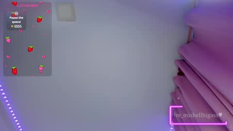 Snapshot of im_miabigass chatting on February 2025 01:19:02 AM Mishell Martinez    INSTAGRAM im mishellbigass online show from February 2025 01:19:02 AM