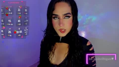 Snapshot of im_miabigass chatting on March 2025 07:21:02 AM Mishell Martinez    INSTAGRAM im mishellbigass online show from March 2025 07:21:02 AM