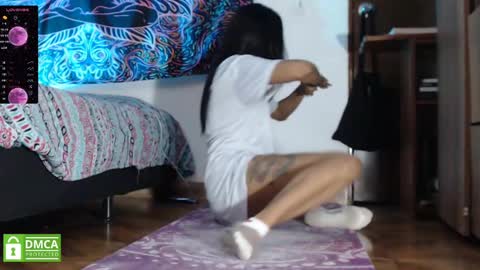 Snapshot of im_moonlight chatting on December 2024 11:03:02 PM Cutie pie online show from December 2024 11:03:02 PM