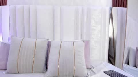 Nika online show from September 2025 04:50:01 AM