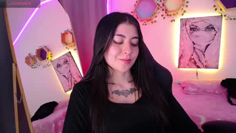 Snapshot of im_rosse_ chatting on October 2025 07:00:01 PM Jade Rosse online show from October 2025 07:00:01 PM