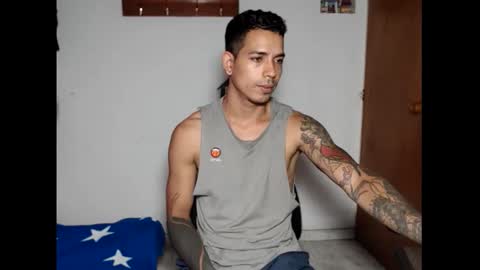 Snapshot of im_taylor24 chatting on November 2025 06:46:02 PM im_taylor24 online show from November 2025 06:46:02 PM