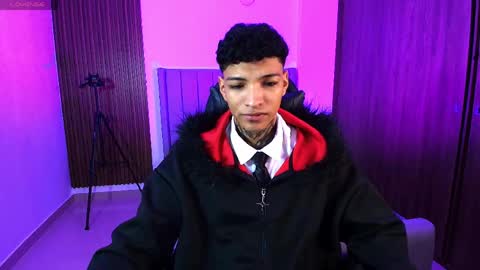 im_usuga online show from April 2026 04:07:02 AM