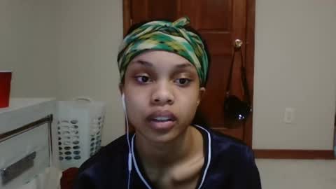 scarlett amour online show from February 2025 08:44:02 AM